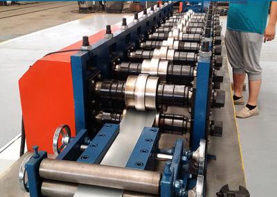 Rolo de aço claro de alta velocidade da quilha que forma a dimensão da máquina 4,5 M * 1,2 M * 1,2 M