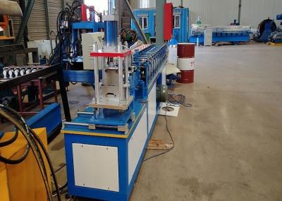 Única rolo de aço curvado do painel do obturador do rolo do fogo da pele máquina que forma a máquina