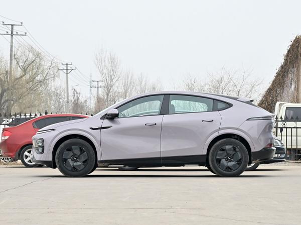 2025 Pure Electric Limousine Electric Car G Series Fast Charging Time 0.2hrs for Your Luxury Transportation with Sunroof