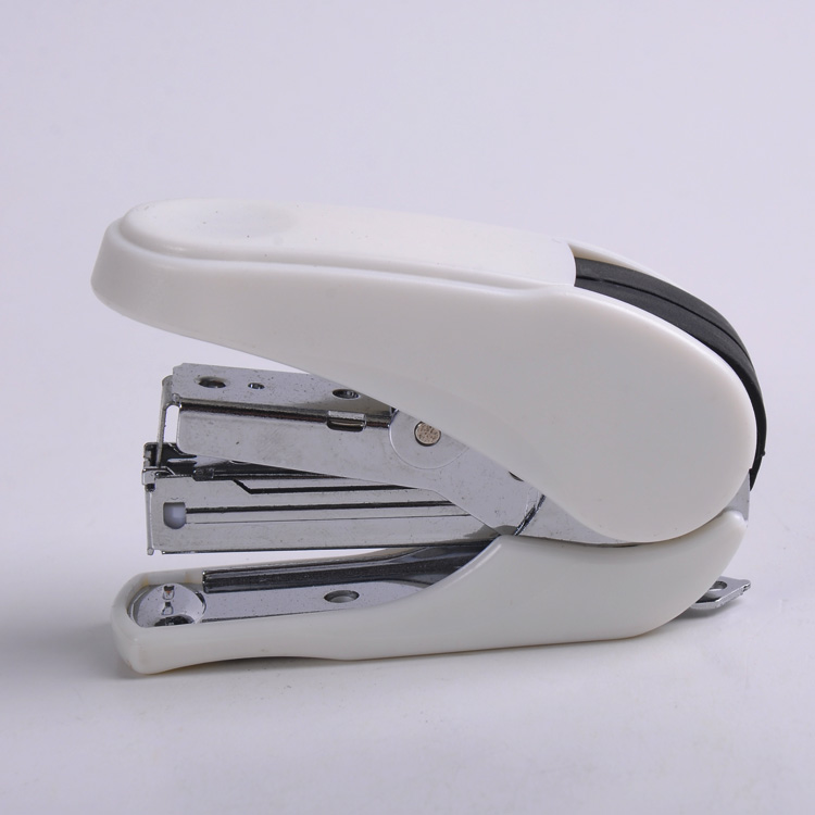 Wholesale mini stapler office stationery 24/6 plastic mini stapler