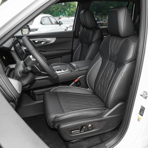 2024 Gac Trumpchi GS8 2.0t Turbo Four-Wheel Drive SUV with Electric Driver's Seat Adjustment and High Speed in Market