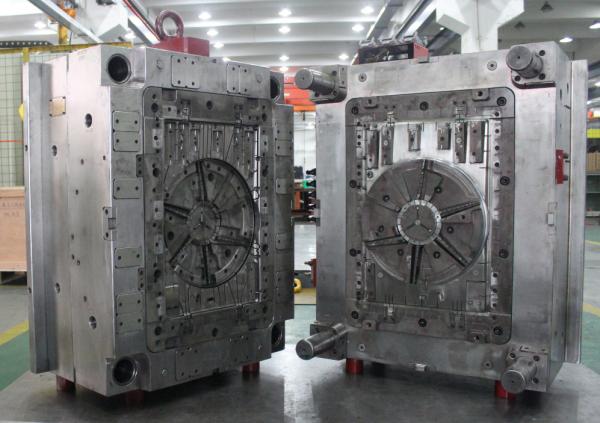 Professional Plastic Molding Tools Of Automotive Fan Parts plastic mould maker