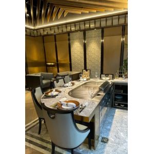 Table à griller japonaise teppanyaki en forme ovale