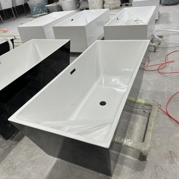 Rectangular PMMA Acrylic Freestanding Bathtub Loading Quantities 80units or 180units