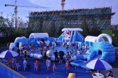 Snow World Outdoor Inflatable Waterpark Customized With Big Round Pool