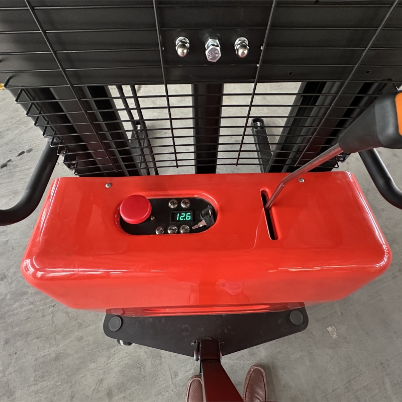 SINOLIFT Semi-Electric Roll Lifter with Pneumatic Expanding Mandrel