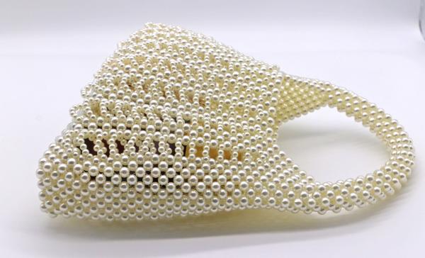 Fashion White Pearl Handbag Hand Woven For Women 23cm Height 22cm Length