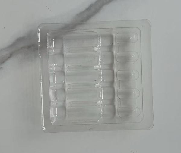 Fabricant plateau d' ampoule personnalisé emballage pharmaceutique flacon jetable ampoule médicale plateau en plastique