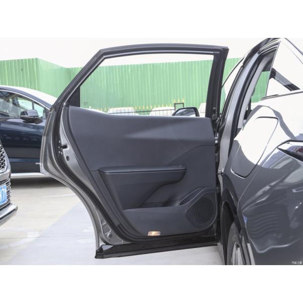 Седан Toyota Bz3 2023 616 км Дальний пробег PRO Электрическое транспортное средство Левое рулевое колесо