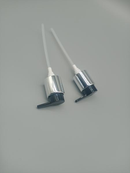 Plastic Cosmetic Dispenser Pump , Screw Lock Long Nozzle Lotion Pump OEM ODM