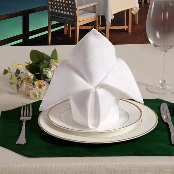 Custom Logo Cloth Dinner Napkin 100% Cotton With Colored Stripes