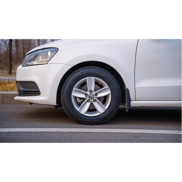 Резиновый клей RA-65 может использоваться в автомобильной промышленности, строительной промышленности, упаковочной промышленности и т.д.