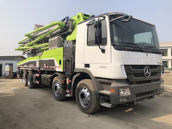 caminhão móvel da bomba de 52m Beton Zoomlion para o projeto de construção