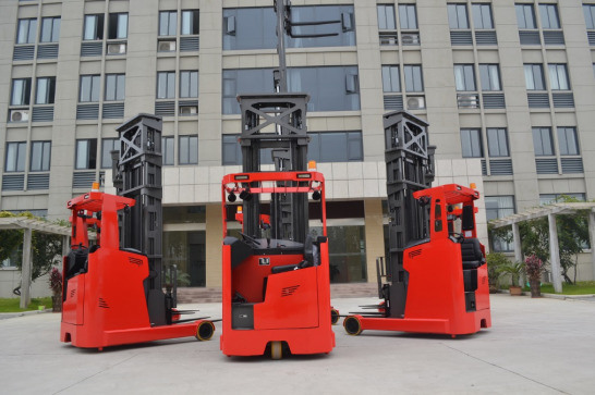 11m 12m Reach Stacker for Safe and Easy Battery Seated Electric Forklift Operation