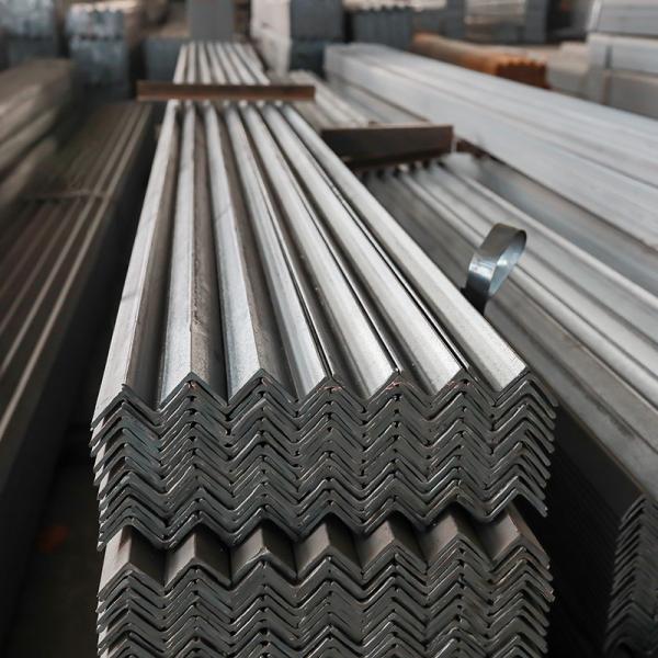 80*80mm Galvanised Steel Angle Cold Formed Solid Color Profile ISO9001