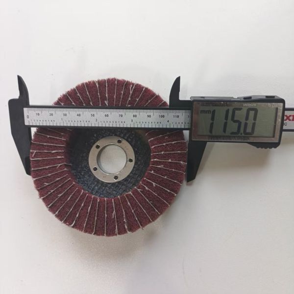 Aluminium Non Woven Flap Disc Buffing Wheel Nylon Fiber 6 Inch For Grinding Metal