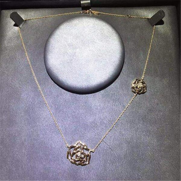 Piaget double rose necklace 18kt  gold  with white gold or yellow gold or pink gold