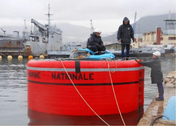 Boia de amarração marinha cilíndrica do polietileno de EVA com cor personalizada