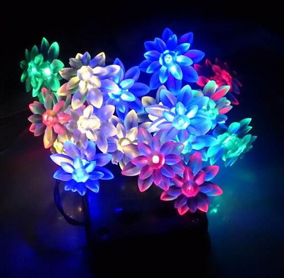 Christmas Solar Decorative Lights IP44 With Lotus Shaped For Outdoor And Indoor Decor