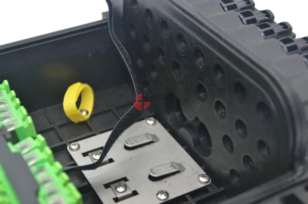 GPON FDB Inline 96 Cores PP Black 24 Ports SC Optical Fiber Splitter Access Terminal Closure