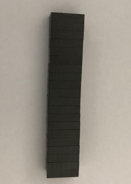 C10 Grade Customized Small Bar Block Shape Isotropic Ferrite Magnet