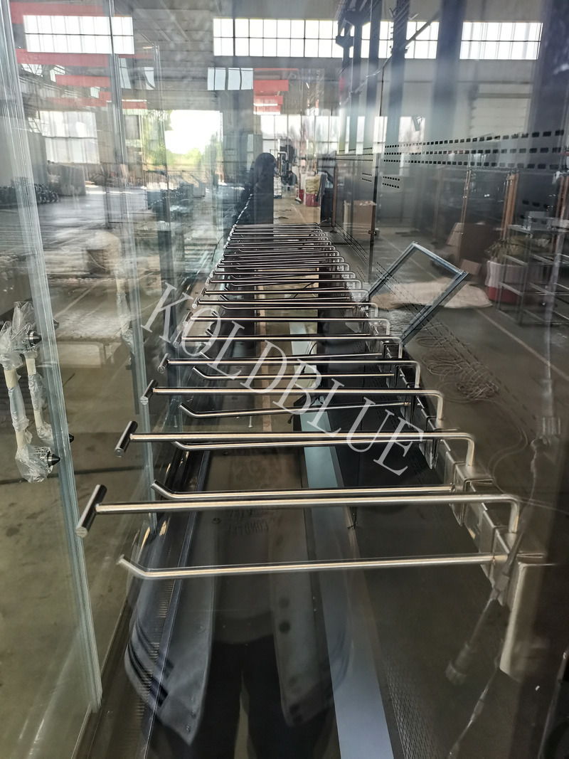 1560mm Commercial Display Chiller Glass Door Merchandiser for Dairy and Ready Meals