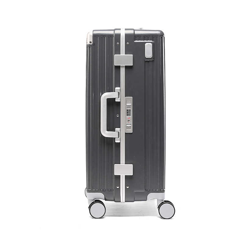 360 Rotating ABS PC Luggage Fashionable Eco 28inch Checked Luggage With Tsa Lock