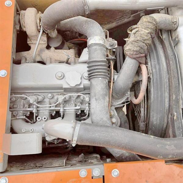 2001-4000 Horas de trabajo Hitachi ZX130-6 Excavadora de ruedas cilindro hidráulico original