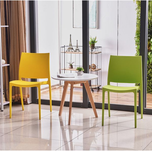 Cheap Price Home Furniture Stackable Dining Restaurant Cafe Plastic Chair for Sale