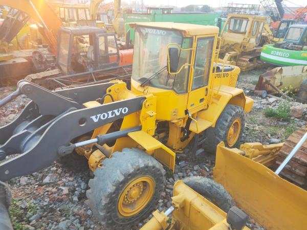                  Sweden Manufactured Secondhand Volvo 13ton L70-E Construction Used Wheel Loader in Good Condition for Sale, Secondhand Volvo Front Wheel Loader, on Sale             