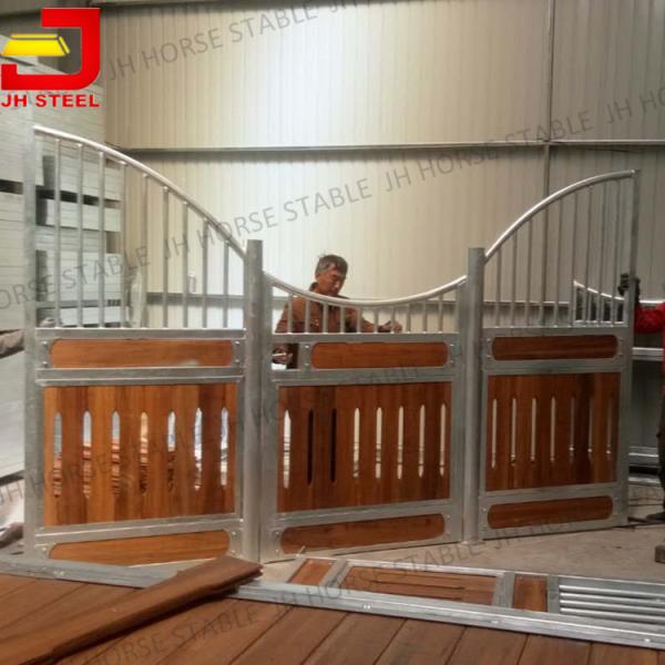 Strand woven carbonized classic bamboo equine horse shed stall with tube wire