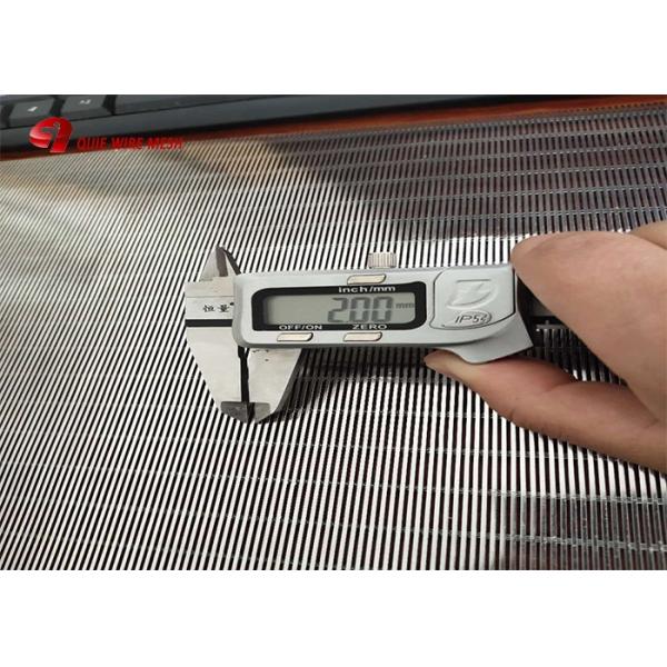 A cunha estática soldou 304 de aço inoxidável a tela curvada da peneira da