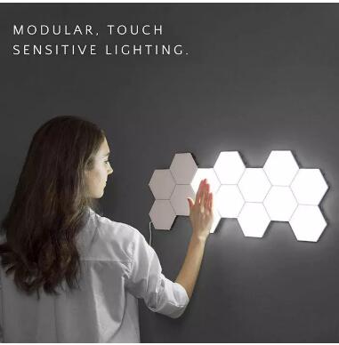 Lumière tactile hexagonale sensible à la lumière quantique en PP blanc pour 2021 Xiamen