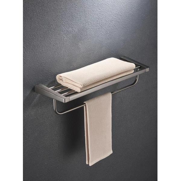 Luxury Hotel Washroom Wall Mount Bathroom Accessories Set in Modern Design Style