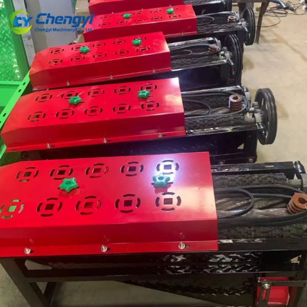 300 - 400kg Capacity Maize Dehulling Machine Corn Peeler For Flour Mill Pre Treatment