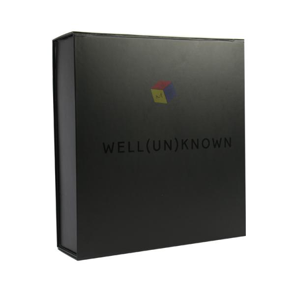 Handmade Recycled Cardboard Packaging Magnetic Closure Black Foldable