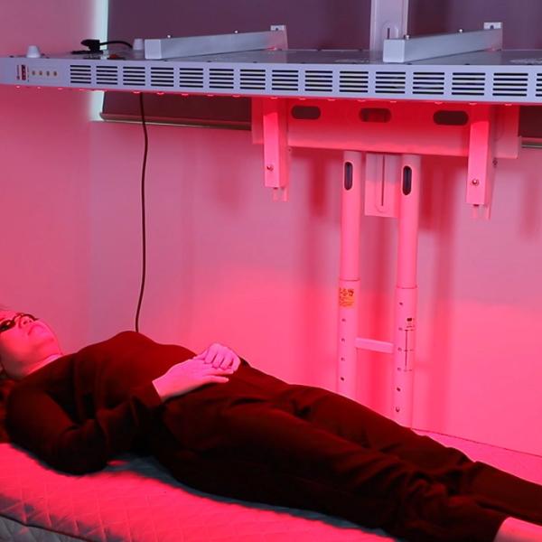 Около ультракрасной стойки 1500W 2000W 3000W 6500W терапией красного света