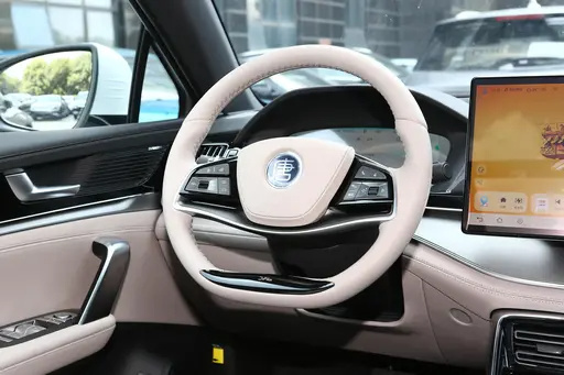 2023 Byd Tang Dm-I 112km SUV Electric Cars 7seater Midsize SUV Customized Request