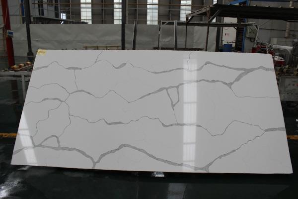 Durable Fire Proof Calacatta Quartz Countertops With Polished Surface Finished