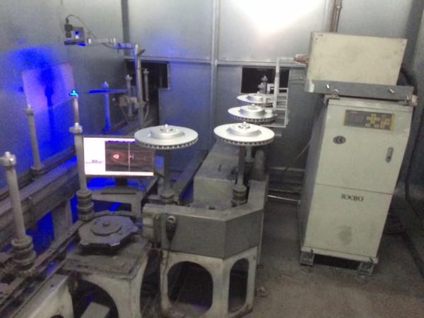 Integrated Industrial Spray Coating Equipment Precisely Servo Platform Control