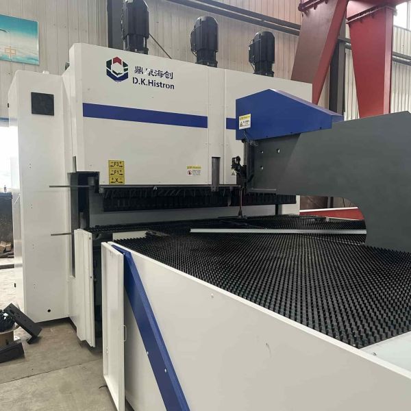 CNC Panel Bender with ±0.1mm Precision and 13-64 Axis EtherCAT Control for Fully Automated Metal Sheet Folding