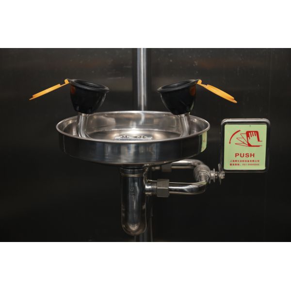 304 SS Enclosed Shower Room with 120-180L/min Flow Rate ANSI Z358.1-2014 Certified Emergency Shower and Eyewash