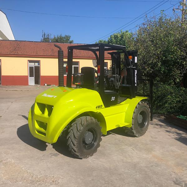 4 Wheel Drive Rough Terrain Forklift 3-4 Tonne FD30-F	FD35-F FD40-F