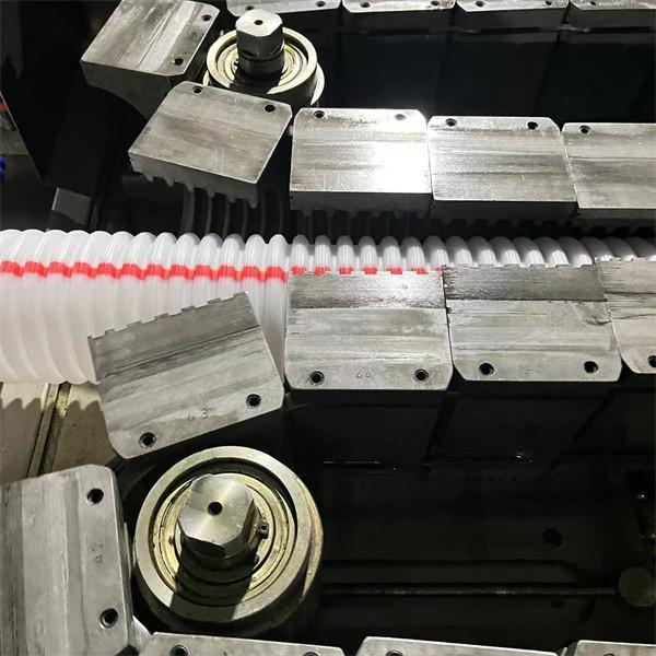 1 Year Gurantee HDPE PP LDPE Corrugated Pipe Extrusion Line with and Screw Speed of 22 Rpm