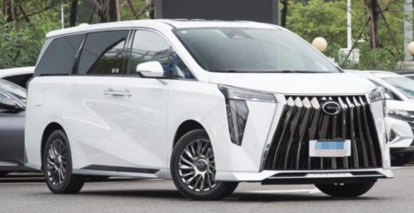 GAC Trumpchi M8 2023 zongshi series shuangqing zhizun 5 door 7 seat MPV