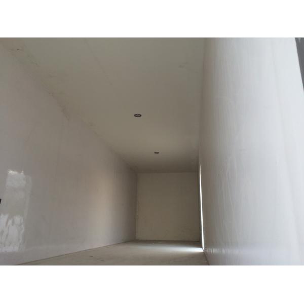 Refrigerated Delivery Truck 8cm Polyurethane Foam , Sinotruk Howo Truck