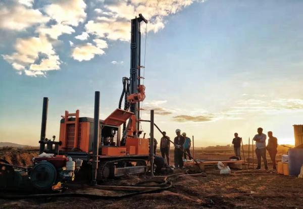 Water Well Drill Rig Exploration Borehole 220Meter Hydraulic Portable Well Drilling Rig