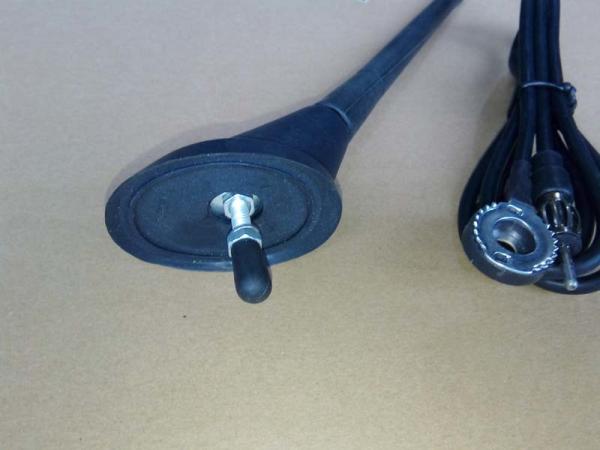 ISO9001 Top Mounted AM FM Car Antenna Spring Mast 7 Black Plastic For Car