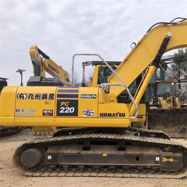 PC220-8  Komatsu 22 Tonne Excavator Second Hand Diggers 110KW Power
