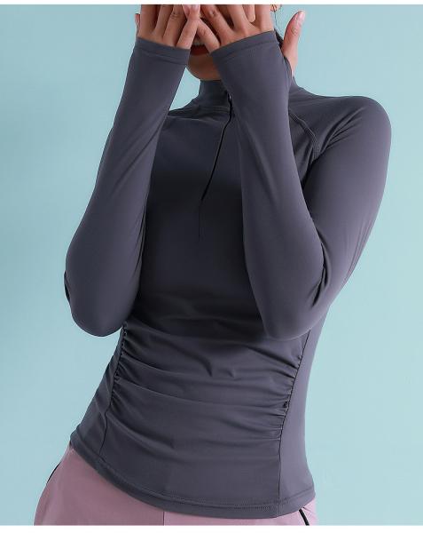 Das mulheres camisetas de corrida da luva por muito tempo
